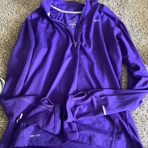 Stretch. Gives a flare on the hips.